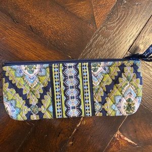 Vera bradley zip pouch